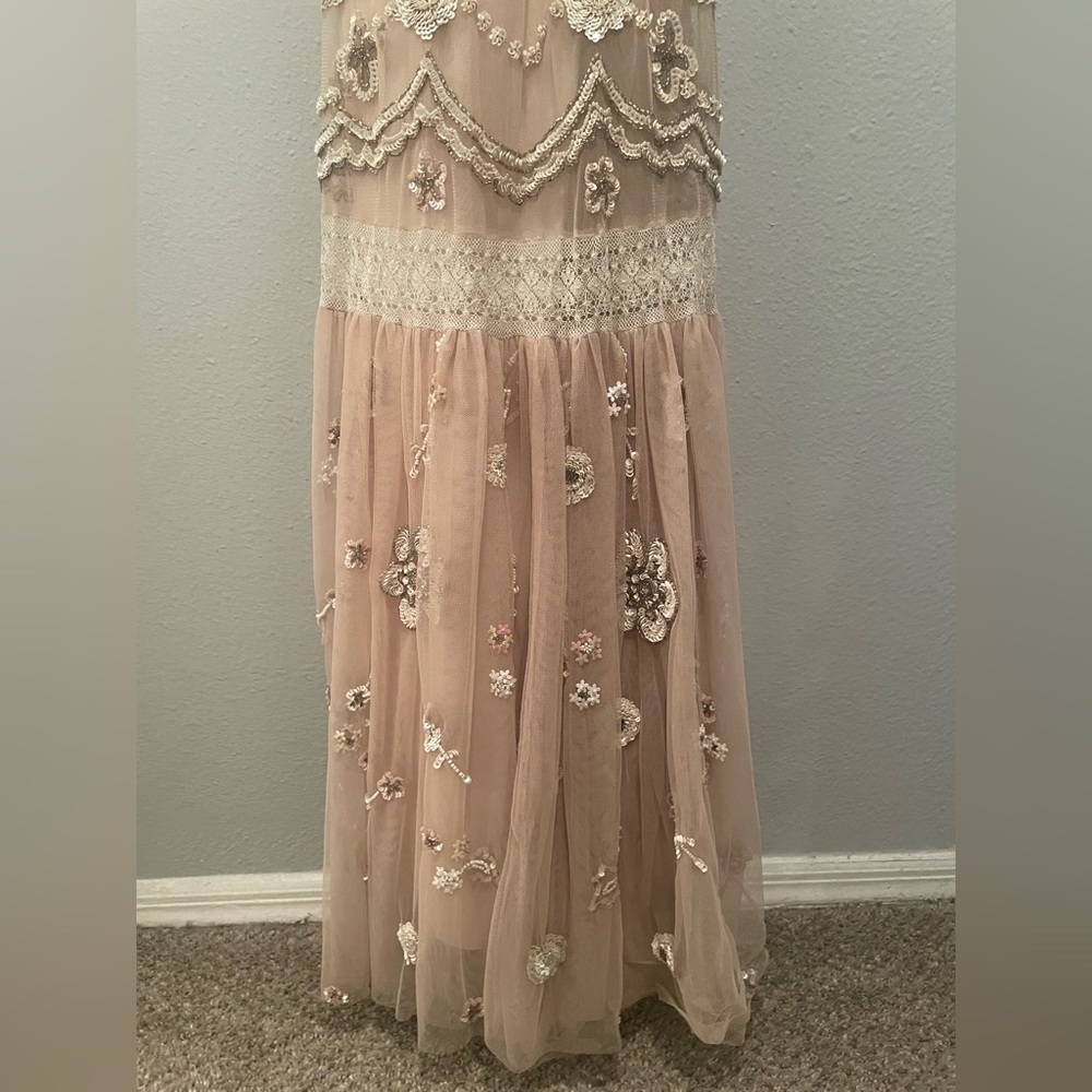 NWT Needle and Thread Pink Petal cluster bib gown xs 🦋 - Picture 13 of 16